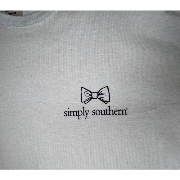 Simply Southern Women's T-Shirt Light Ice Blue with Crab Print on Back Medium - Picture 3 of 6